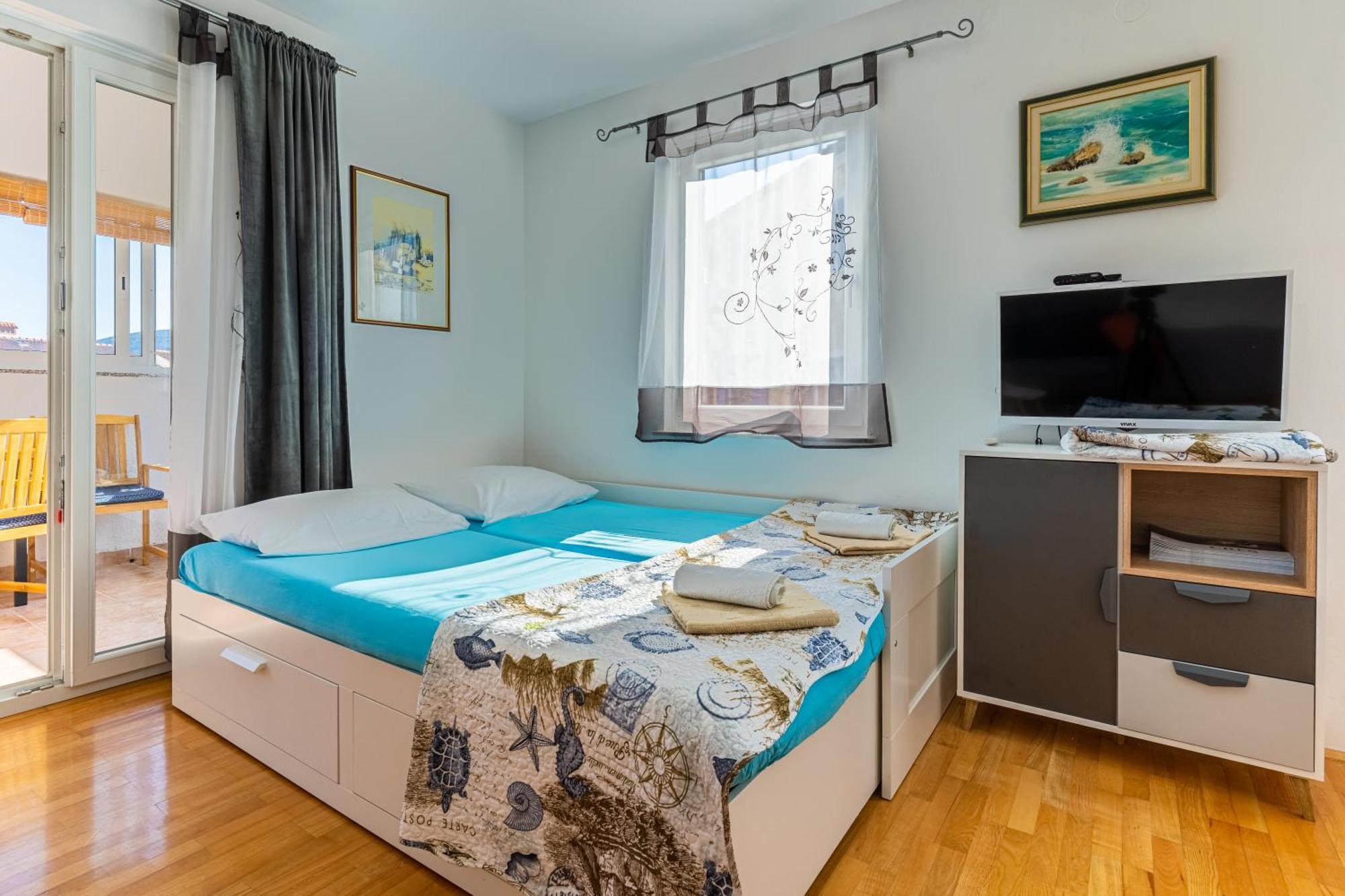 Apartment Kristian Cres Εξωτερικό φωτογραφία