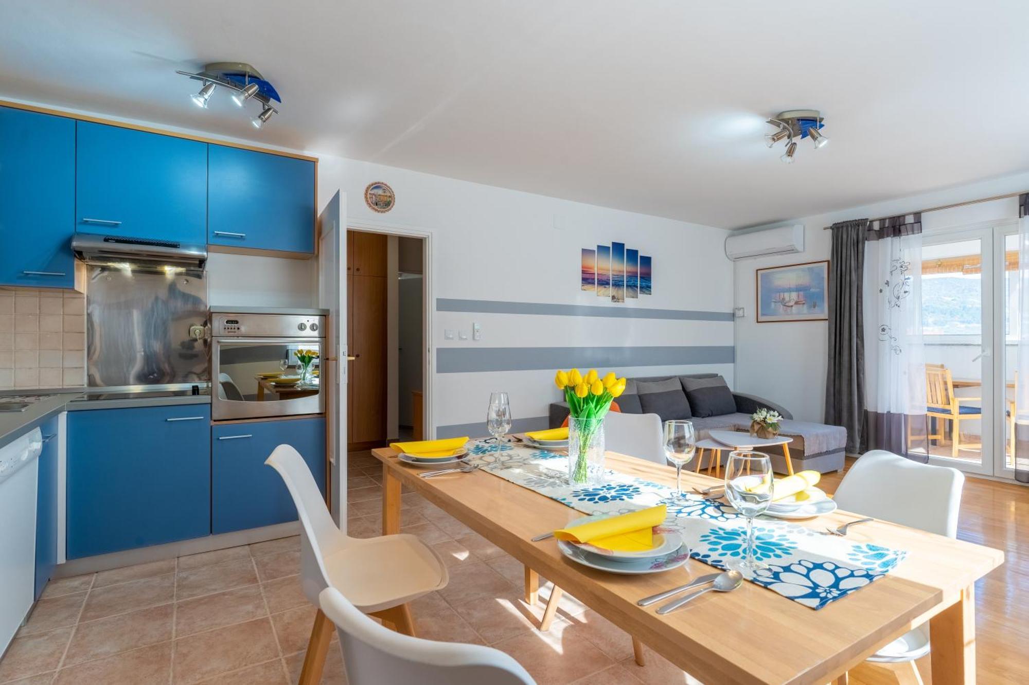 Apartment Kristian Cres Εξωτερικό φωτογραφία