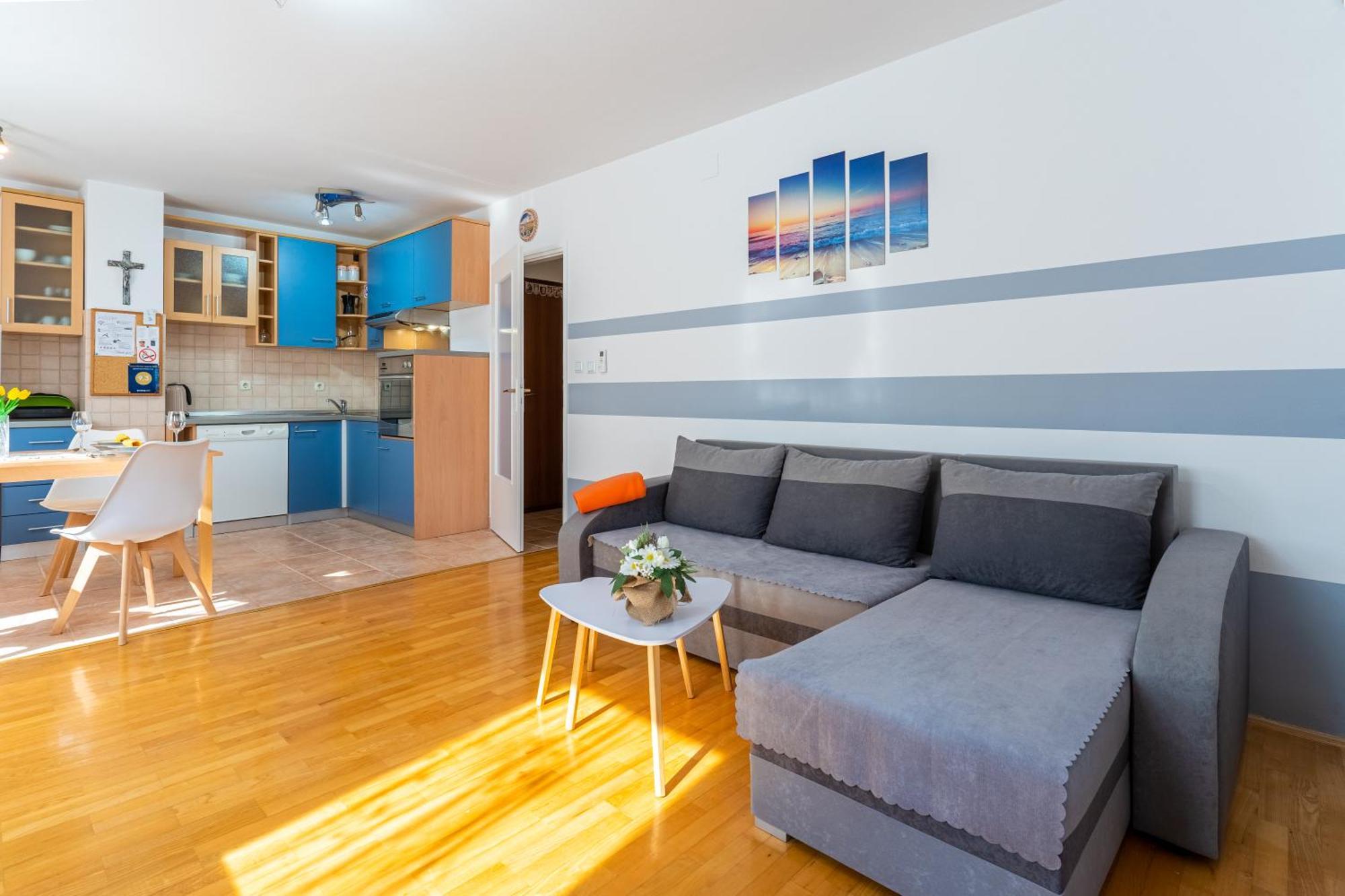 Apartment Kristian Cres Εξωτερικό φωτογραφία