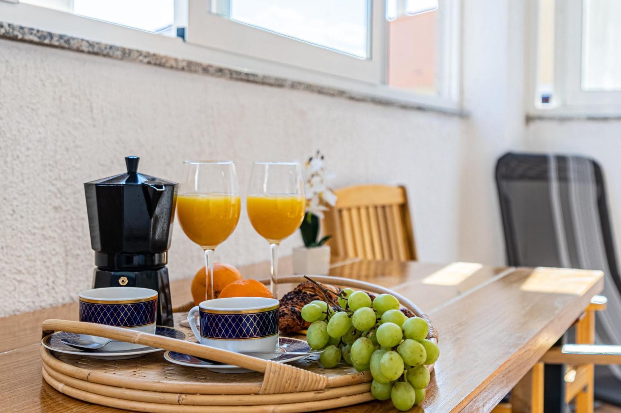 Apartment Kristian Cres Εξωτερικό φωτογραφία